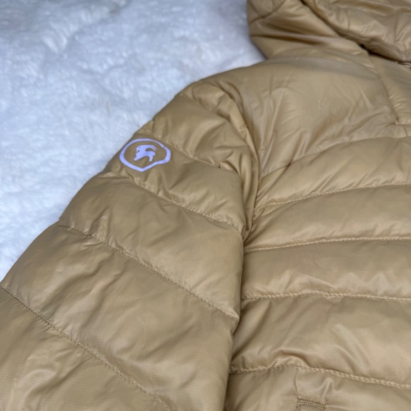 Backcountry Teo Goose Down Jacket Women's Coat Color Pika/Gold Medium - Picture 3 of 12